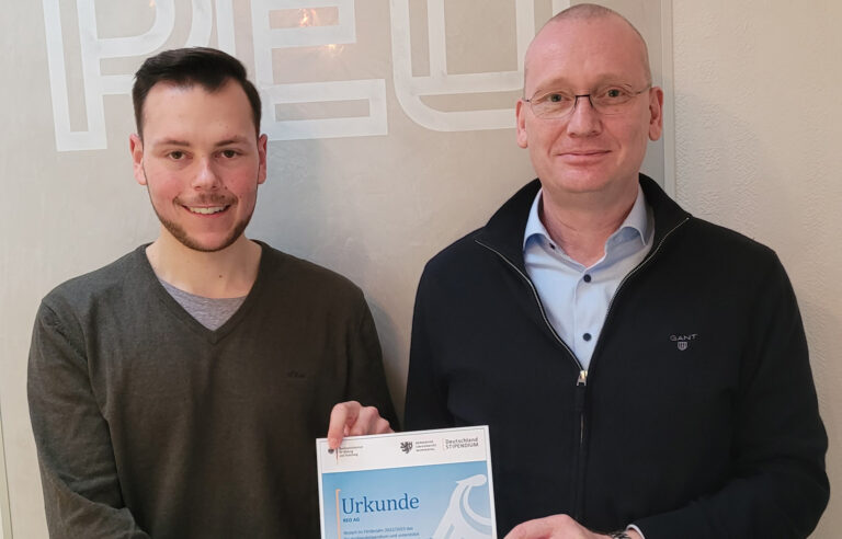 REO AG Presents Funding as Part of the Deutschlandstipendium Scholarship Program
